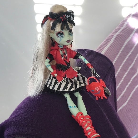 Monster High Sweet Screams Draculaura Ghoulia Frankie - Picture 6 of 10
